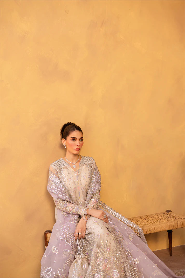 Emaan Adeel | Regalia Luxury Formals | LUNARA