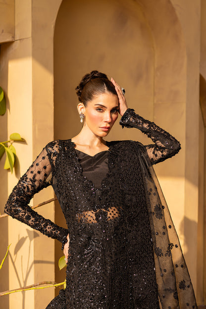 Emaan Adeel I Regalia Luxury Formals I VELVRA
