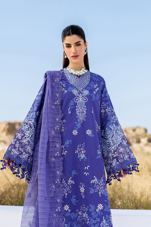 Emaan adeel | Sunlit Groove Luxury Lawn 26 | PETAL PULSE