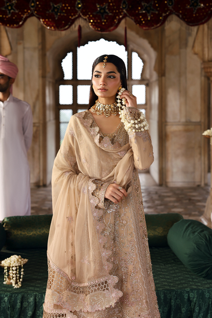 Emaan Adeel | Romansiyyah Luxury Formals | SHAHNOOR