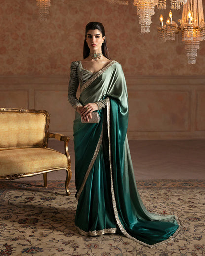 Faiza saqlain | Ismene formals | Ailey