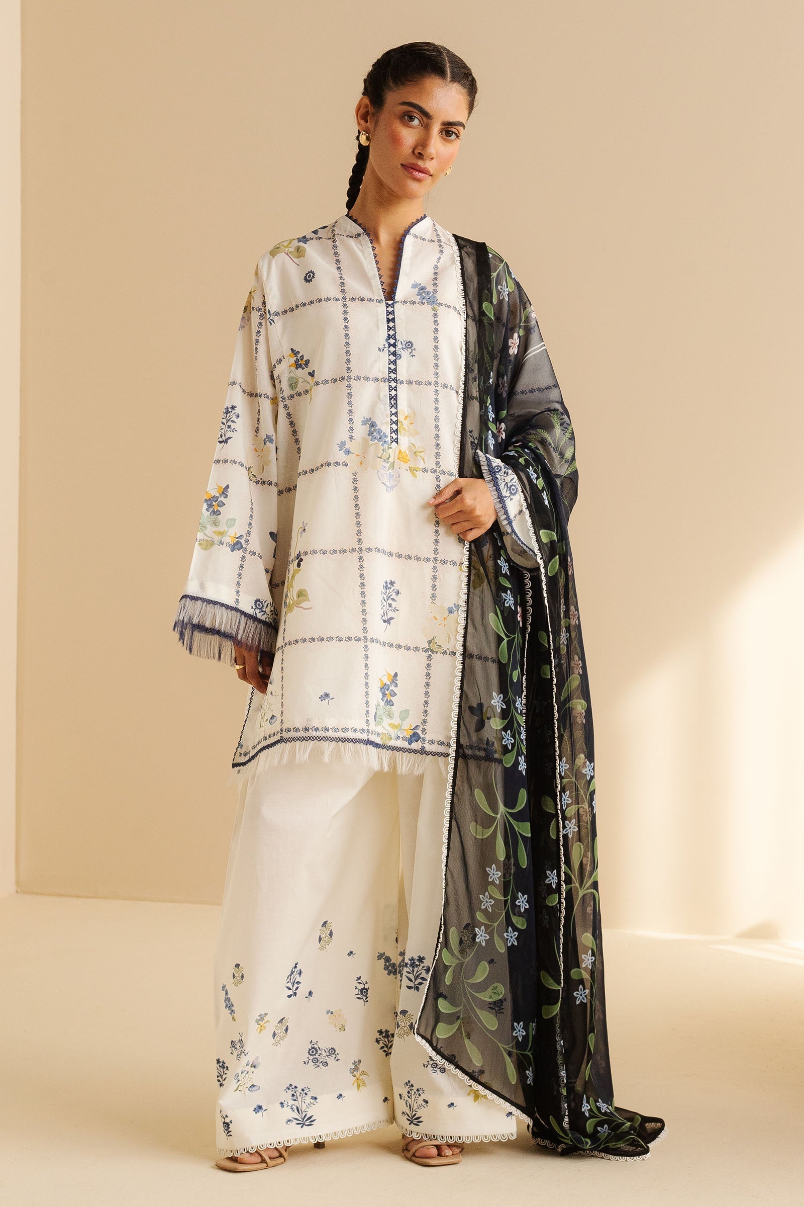 Zara Shahjahan | Coco Prints | Luna-10A