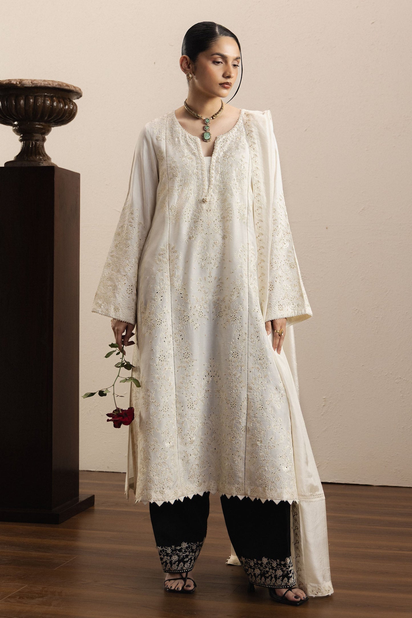 Zara Shahjahan | Eid Festive 26 | Aabroo