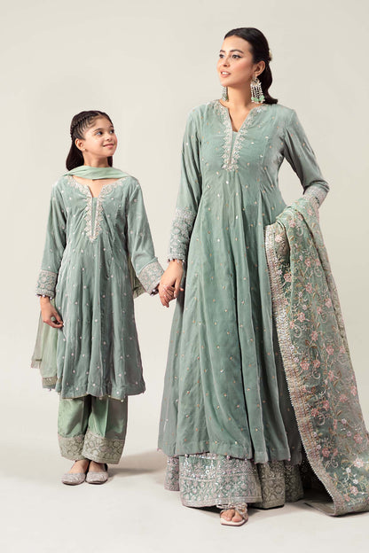 Maria B | 3 Piece Embroidered Velvet Suit | MKS-W24-38 - Libasekhas