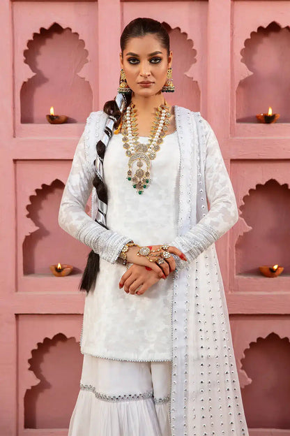 Nilofer Shahid | Nur e Subh Formals | Chandni - House Of Anaya