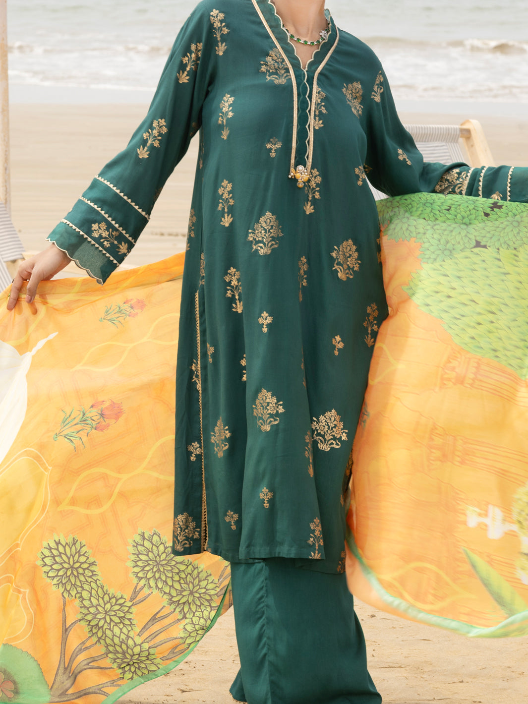 Almirah | Traditional Tale | ALP-3PS-2043