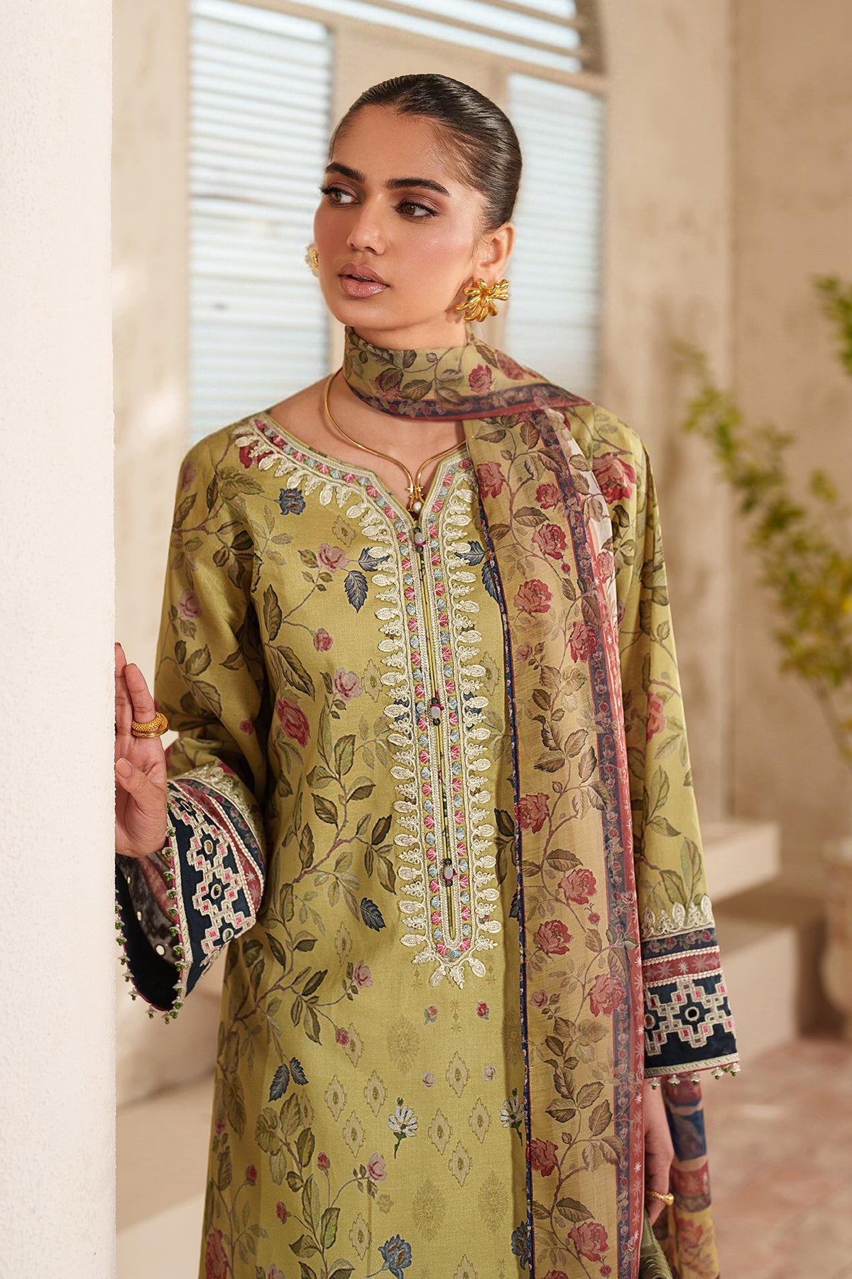 Baroque | Embroidered Lawn | SF-4414
