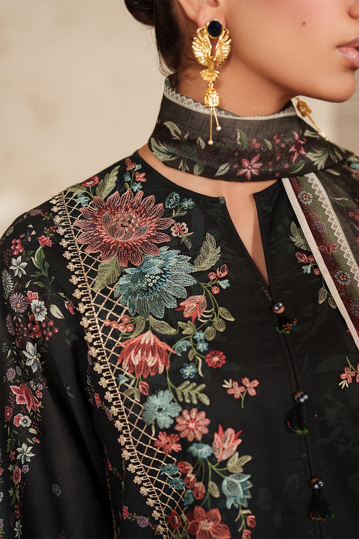 Baroque | Embroidered Lawn | SF-4415