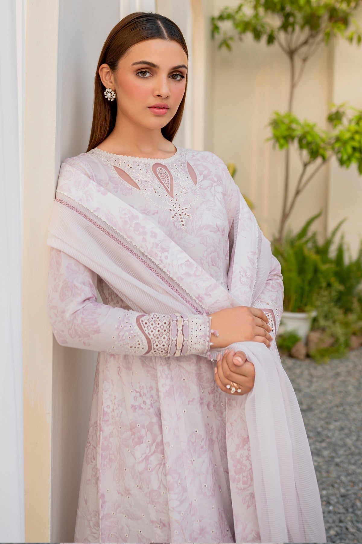 Jazmin | Summer Lawn | USE-9064