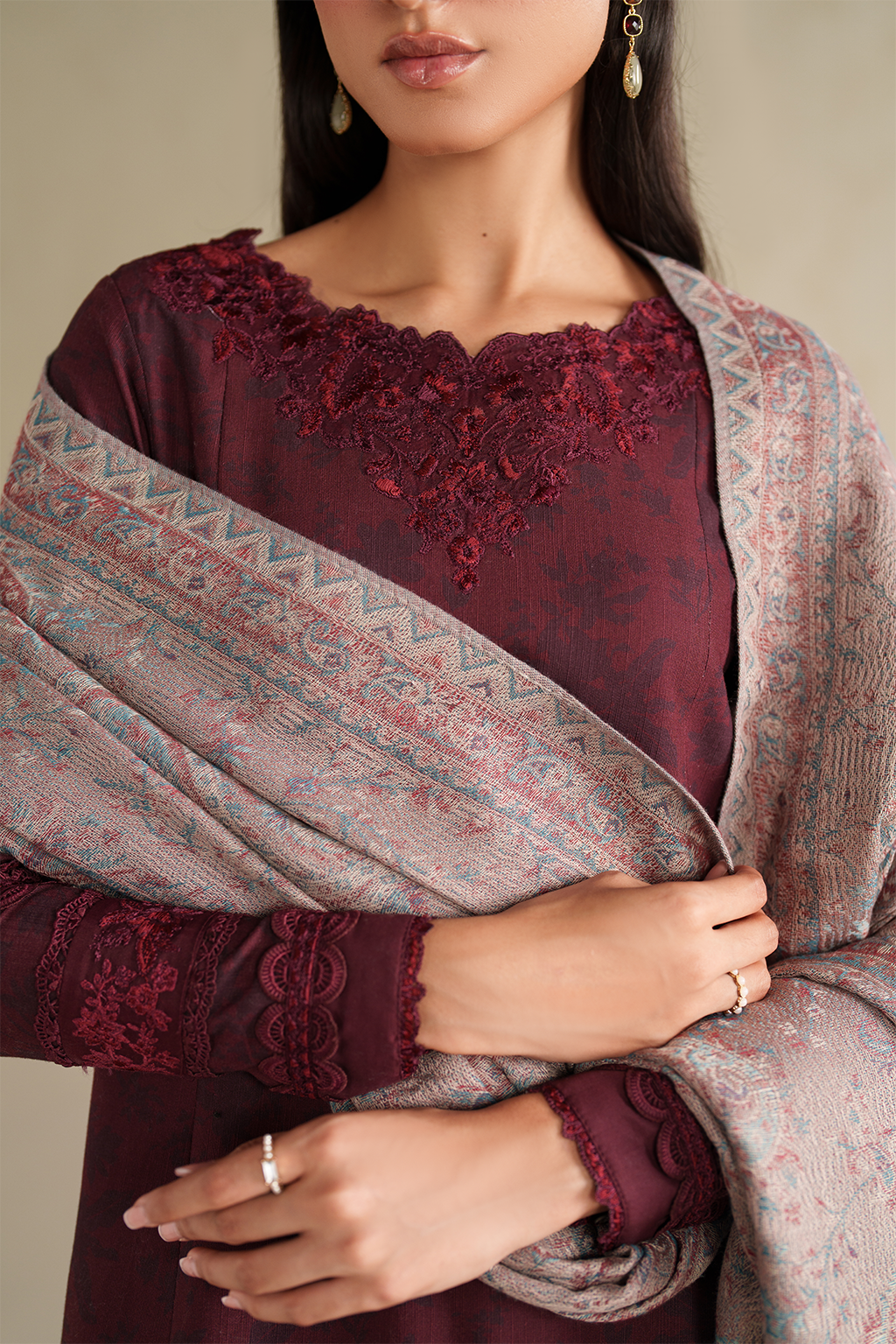 Iznik | Winter Chapter 25 | UE-590 Printed Khaddar