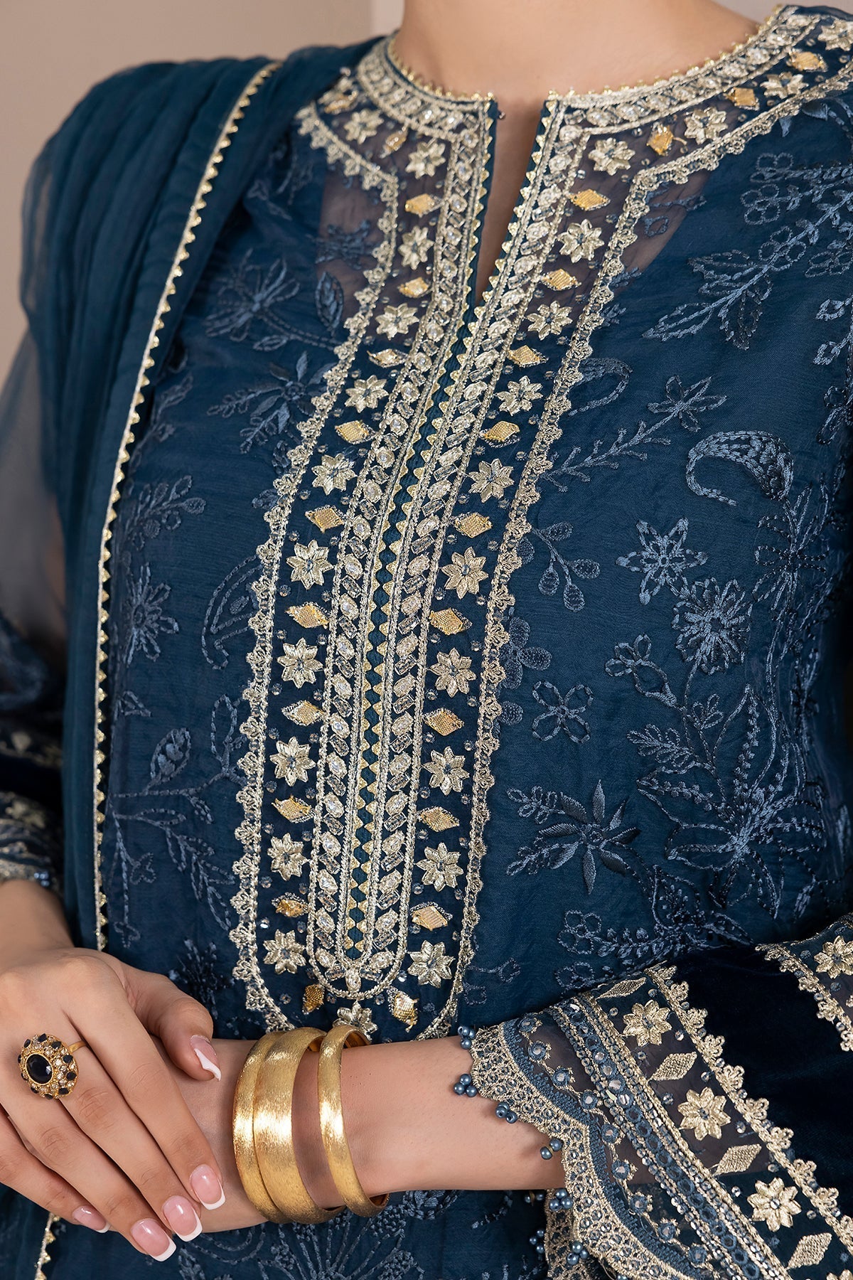 BAROQUE-EMBROIDERED ORGANZA UF-413 - Riwayat-e-khas