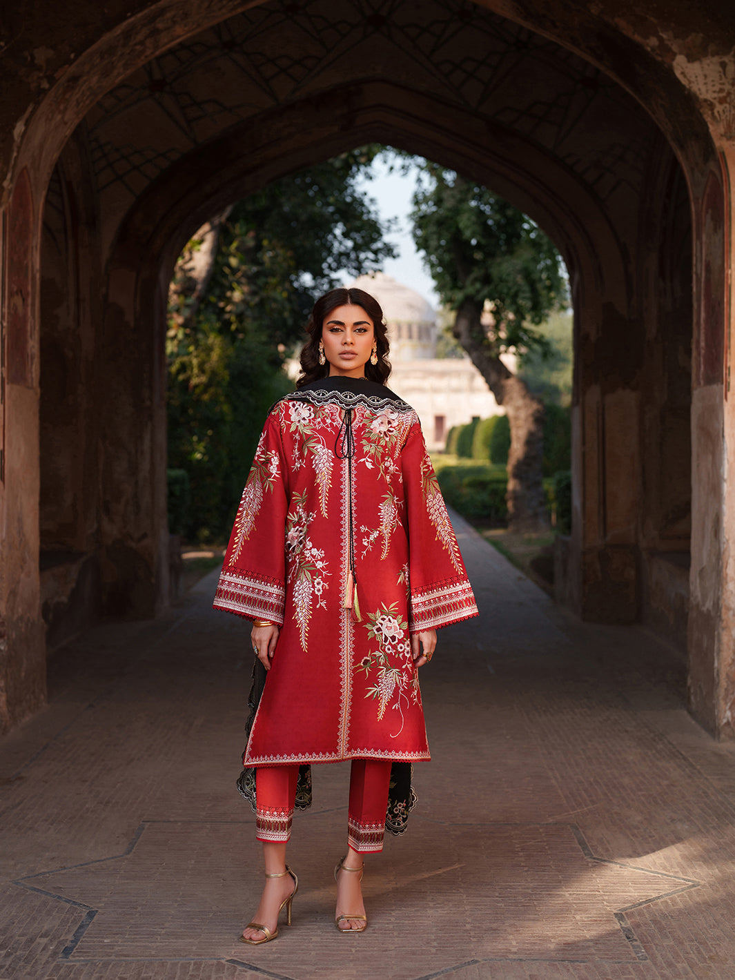 Binilyas | Suroor Eid Pret 26 | 241-B