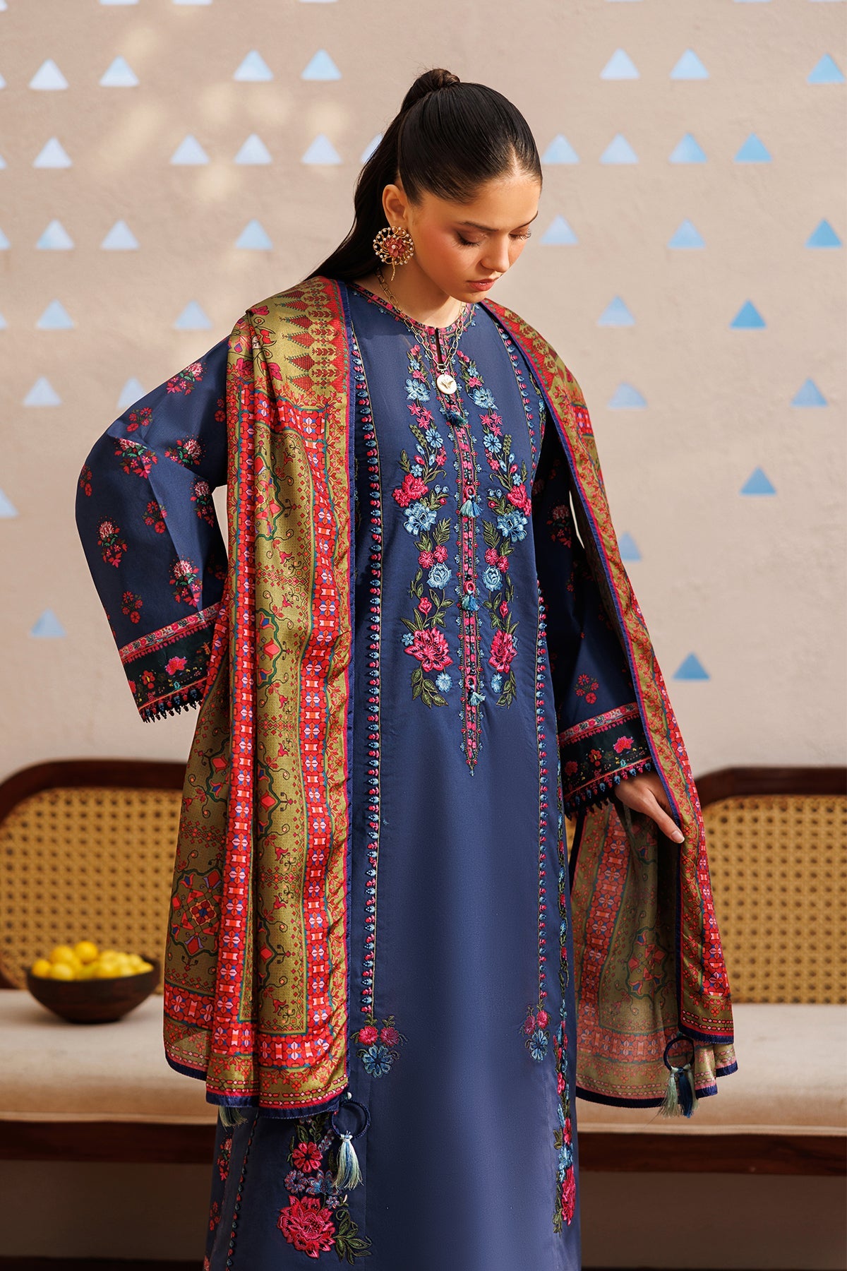 Baroque | Embroidered Lawn | SF-4393