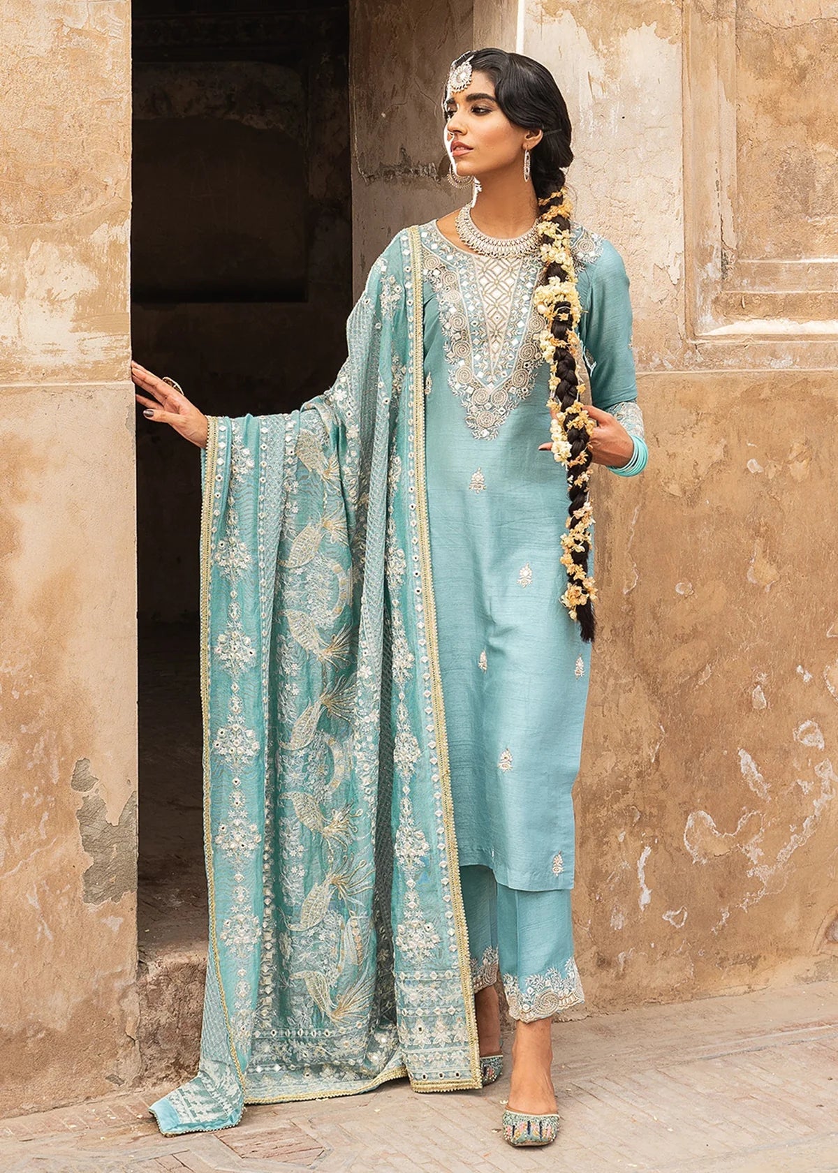 Kanwal Malik | Parizaad Collection | Ranisa