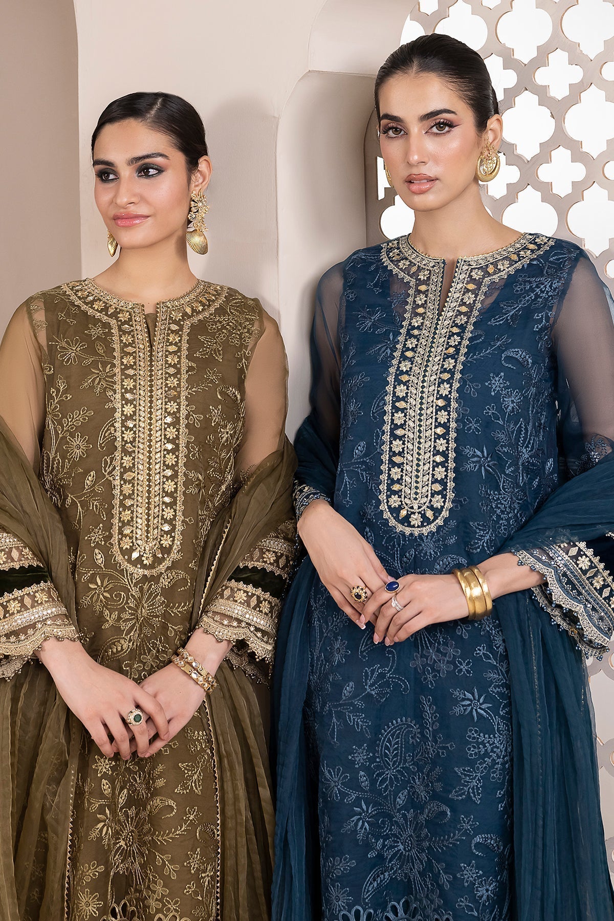 BAROQUE-EMBROIDERED ORGANZA UF-413 - Riwayat-e-khas