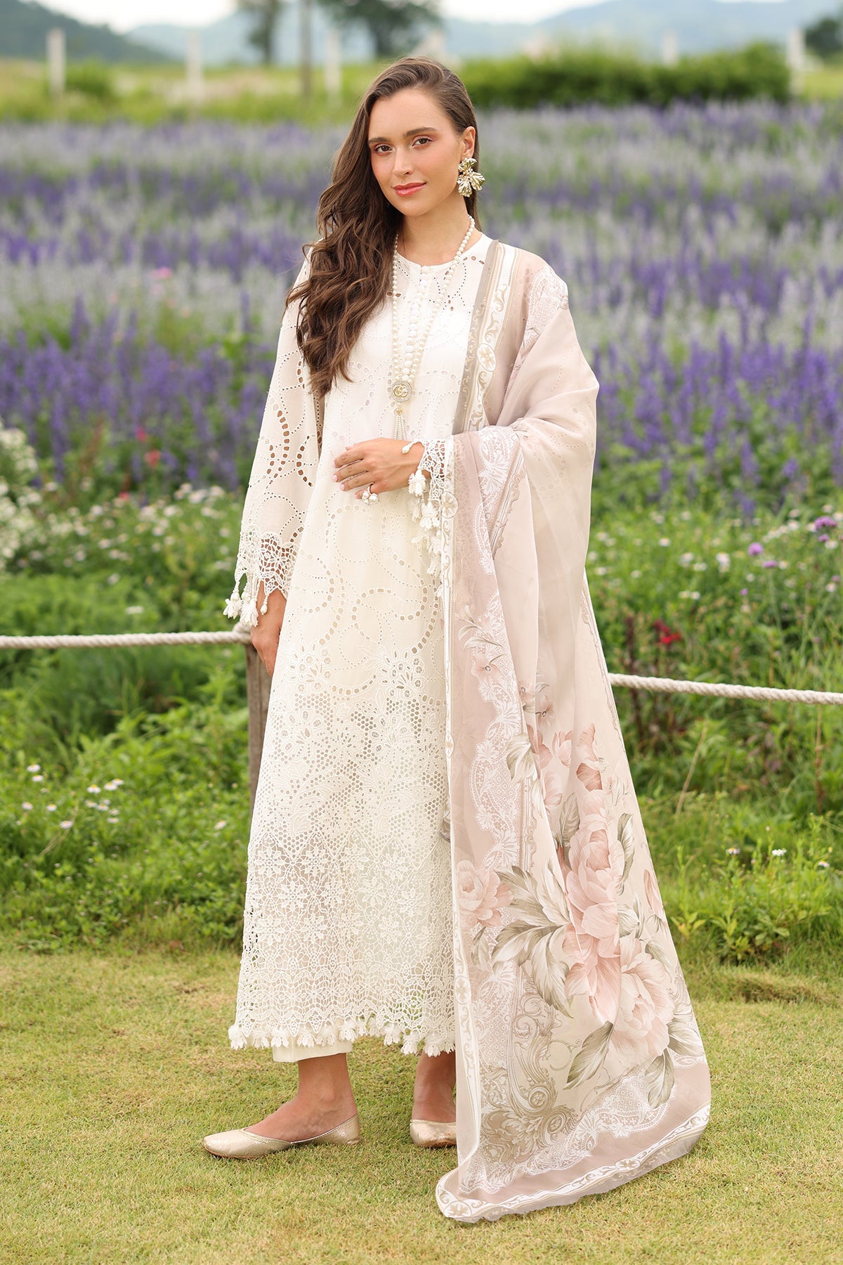 Baroque | Embroidered Lawn | SF-4228