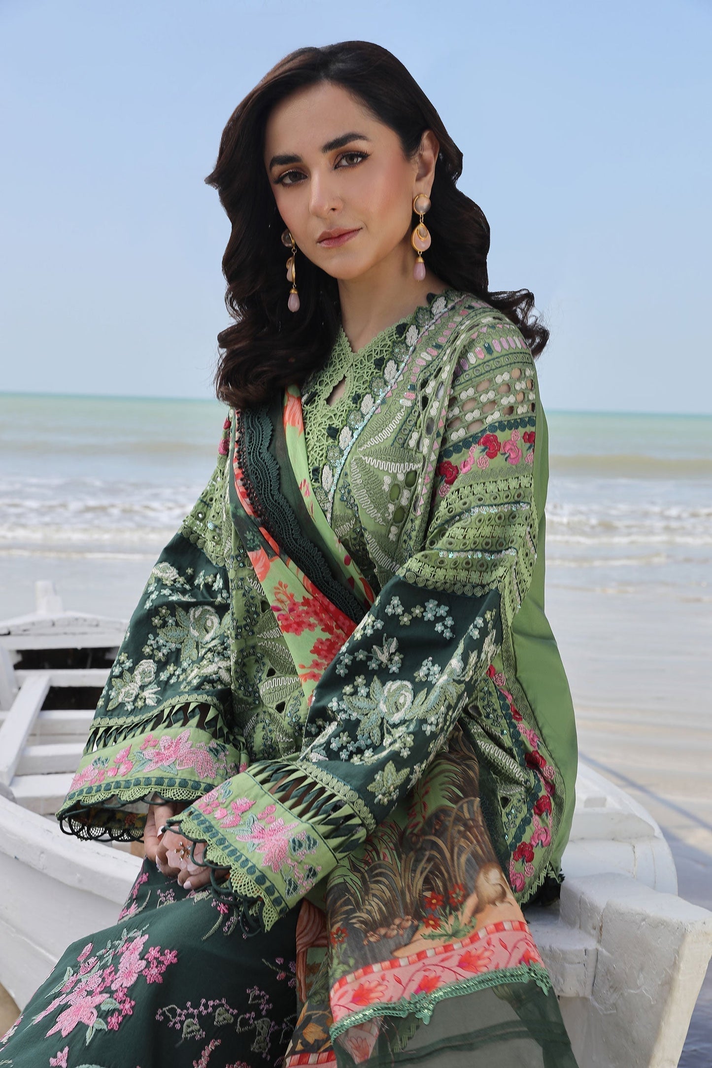 Maryam Hussain | Luxury Lawn 24 | GARDENIA - House Of Anaya