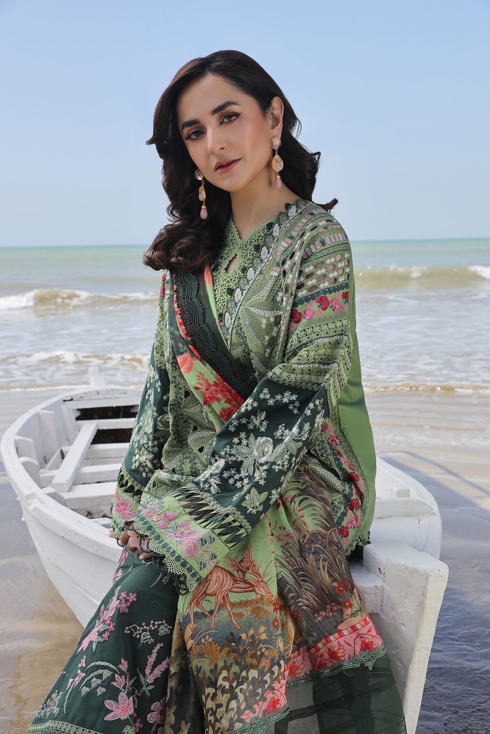 Maryam Hussain | Luxury Lawn 24 | GARDENIA - House Of Anaya