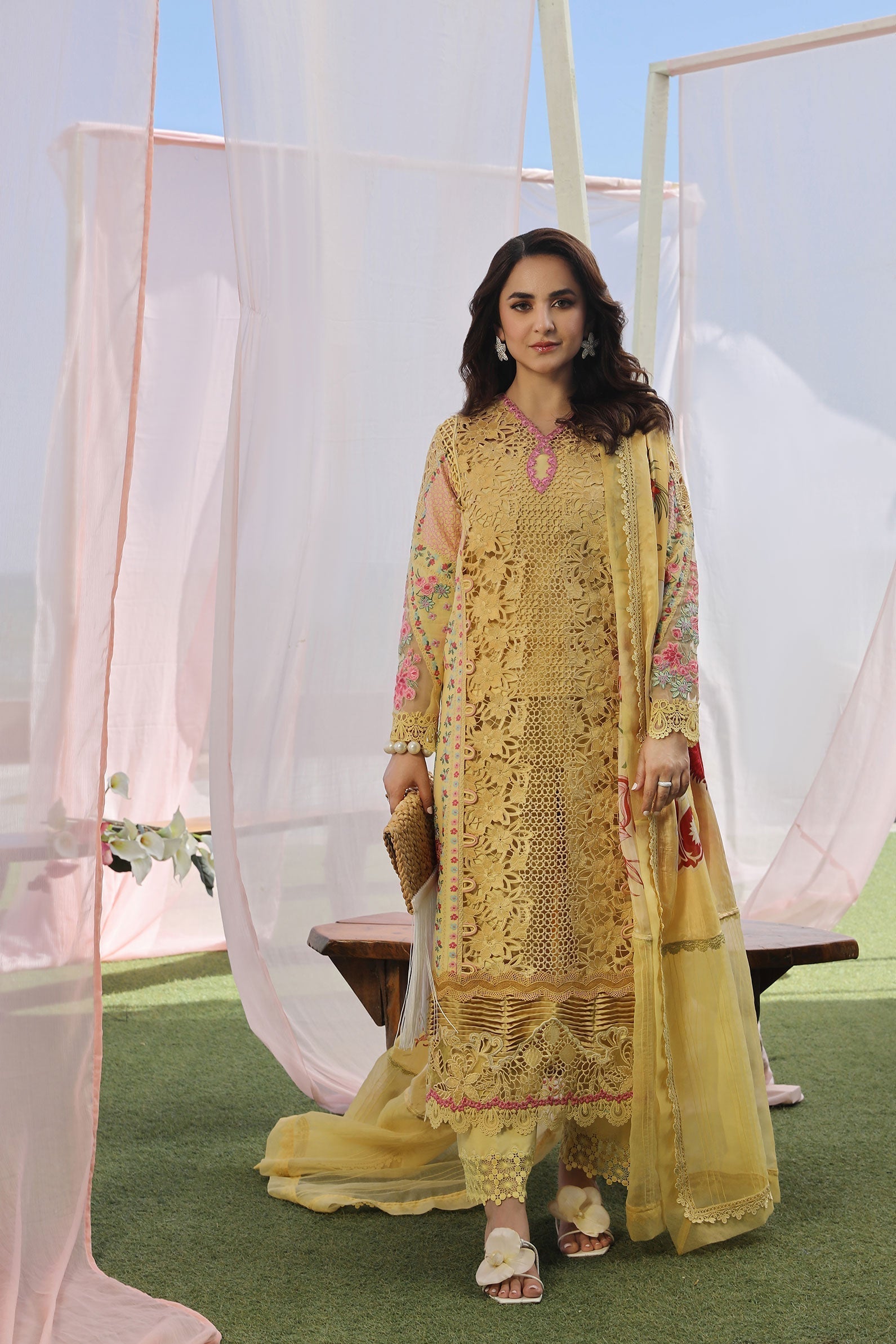 Maryam Hussain | Luxury Lawn 24 | TROPICA - House Of Anaya