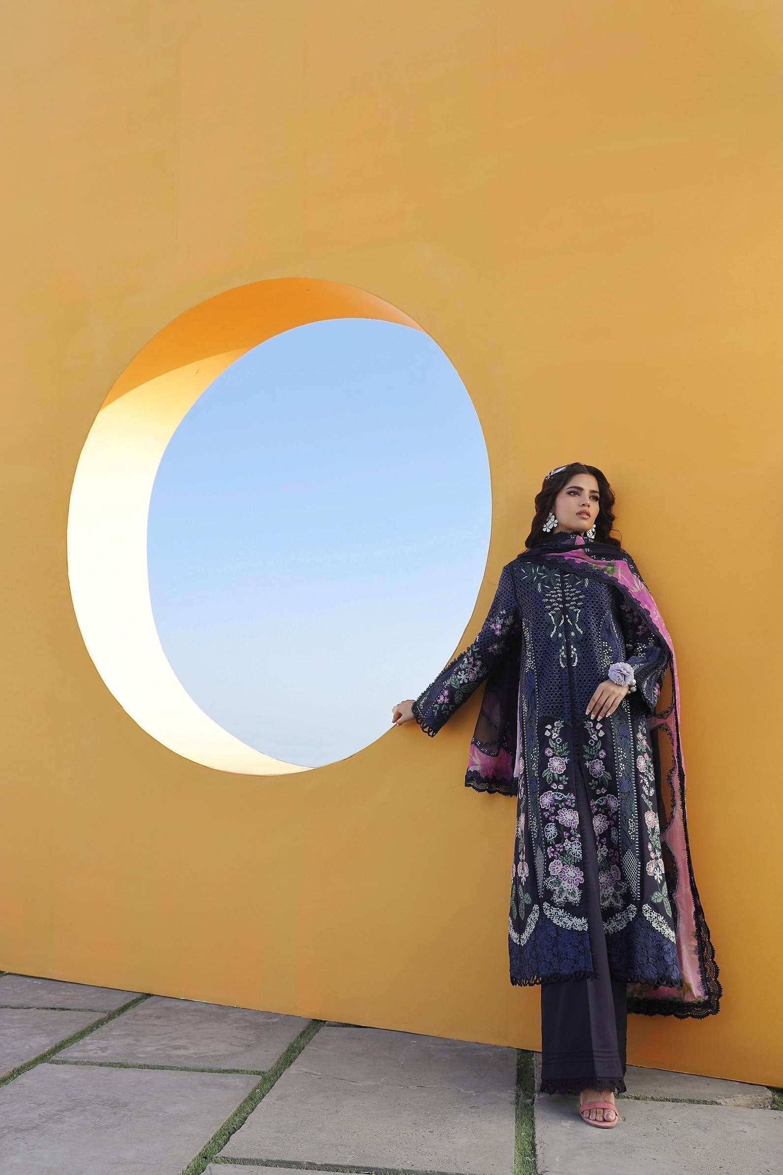 Maryam Hussain | Luxury Lawn 24 | ZOYA - House Of Anaya