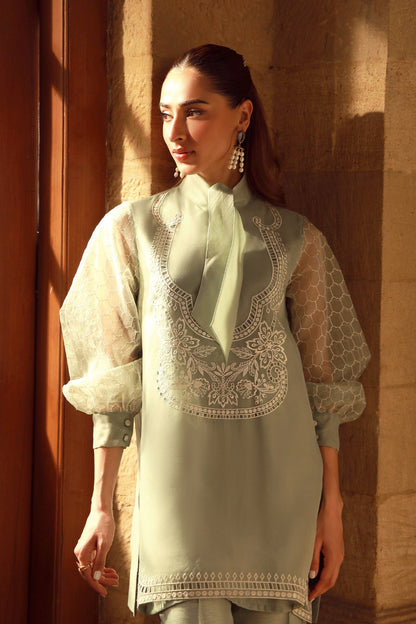 Sahar | Luxe Pret 25 | Olive Garden