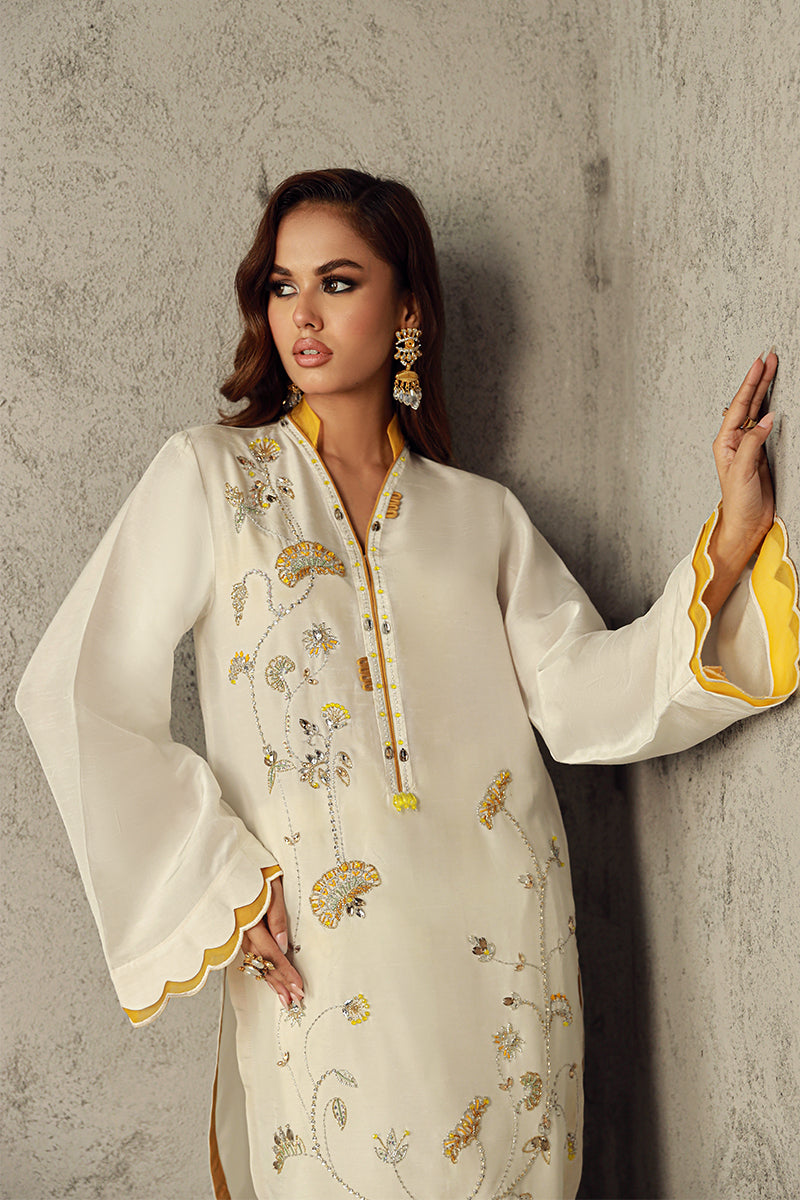 Wardha Saleem | Luxury Pret Traditional Wear | SUHA - House Of Anaya
