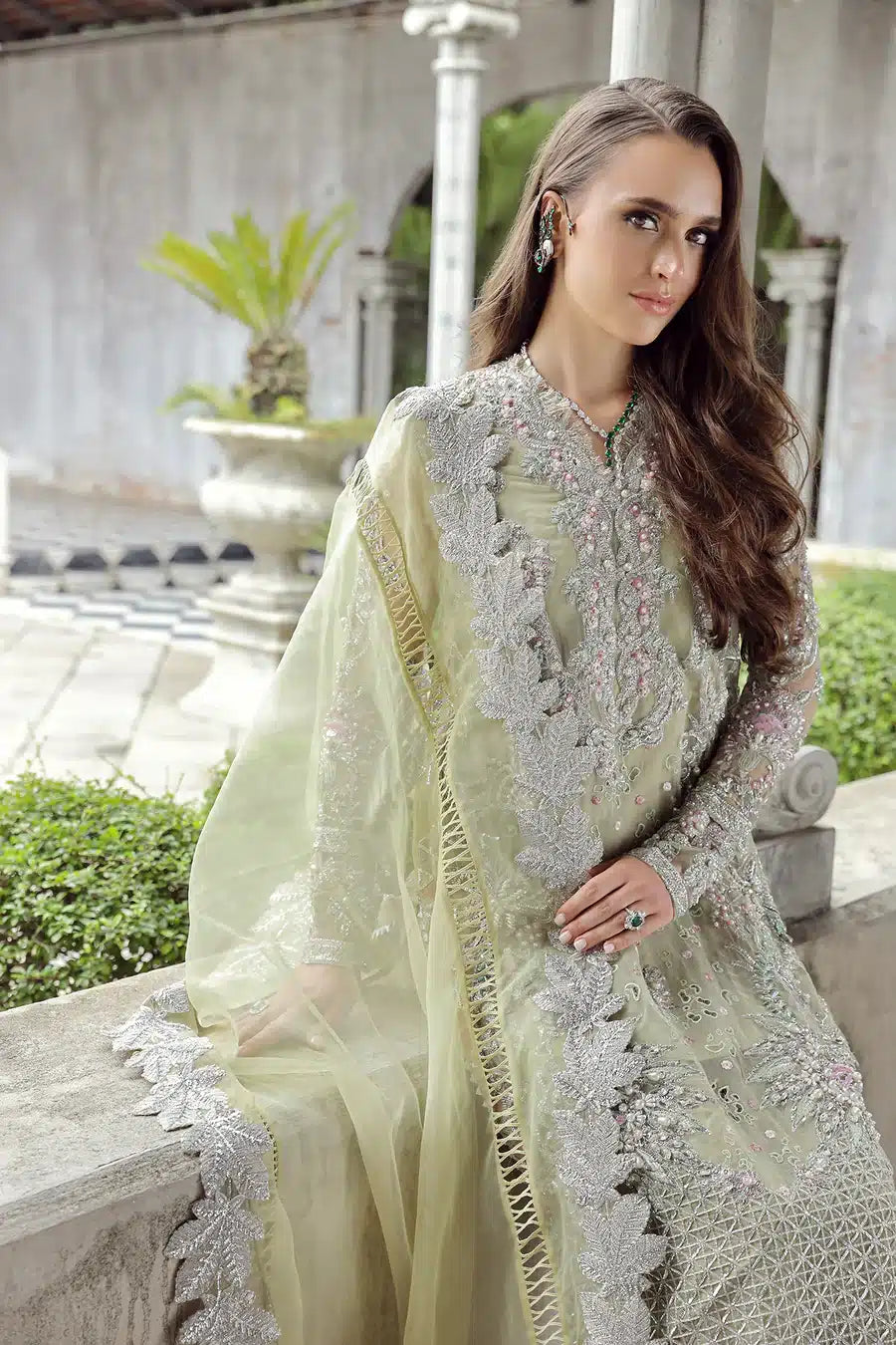 Maryam Hussain | Raha Luxury Festive 23 | Nurey - House Of Anaya
