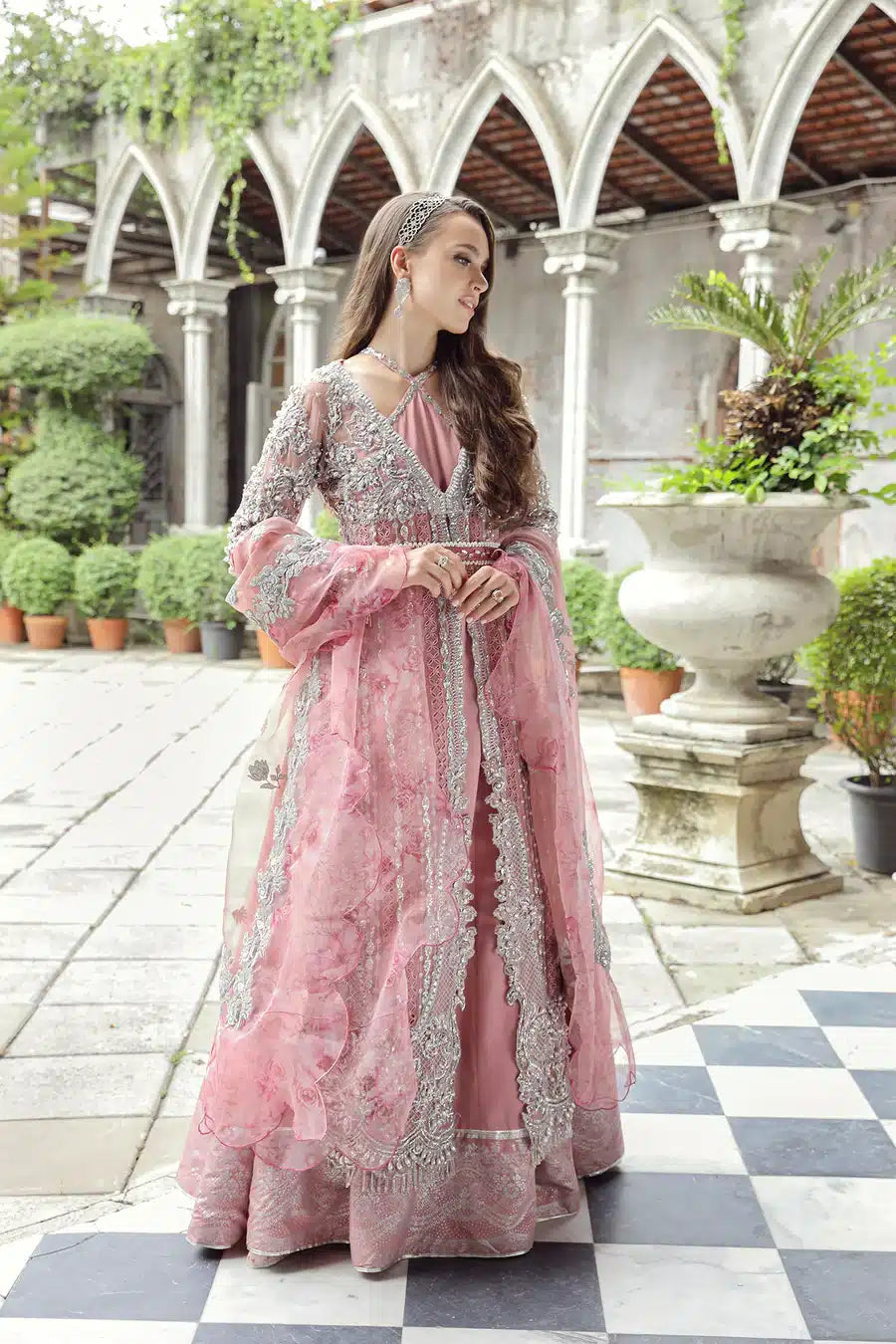 Maryam Hussain | Raha Luxury Festive 23 | Freye - House Of Anaya