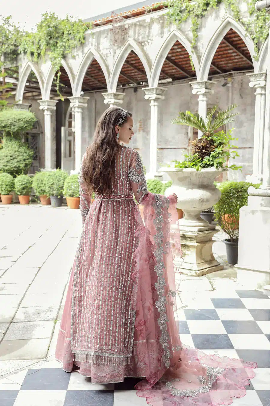 Maryam Hussain | Raha Luxury Festive 23 | Freye - House Of Anaya
