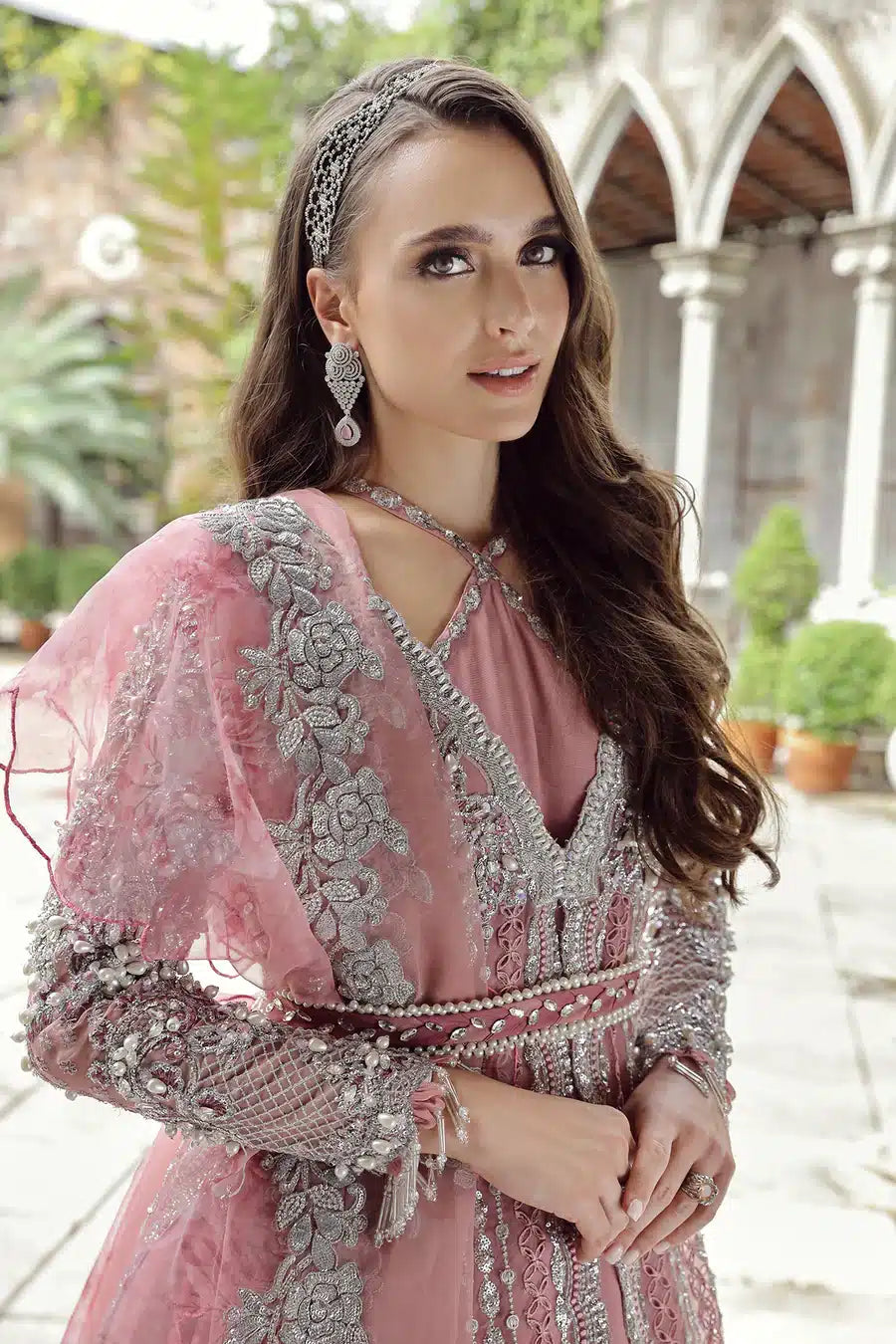 Maryam Hussain | Raha Luxury Festive 23 | Freye - House Of Anaya