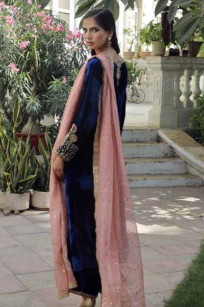 Sana Abbas | Velvet Formals | LOLITE - House Of Anaya