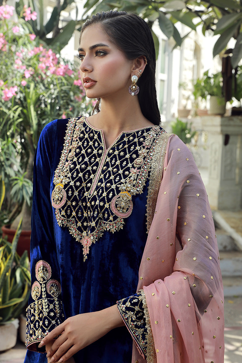 Sana Abbas | Velvet Formals | LOLITE - House Of Anaya