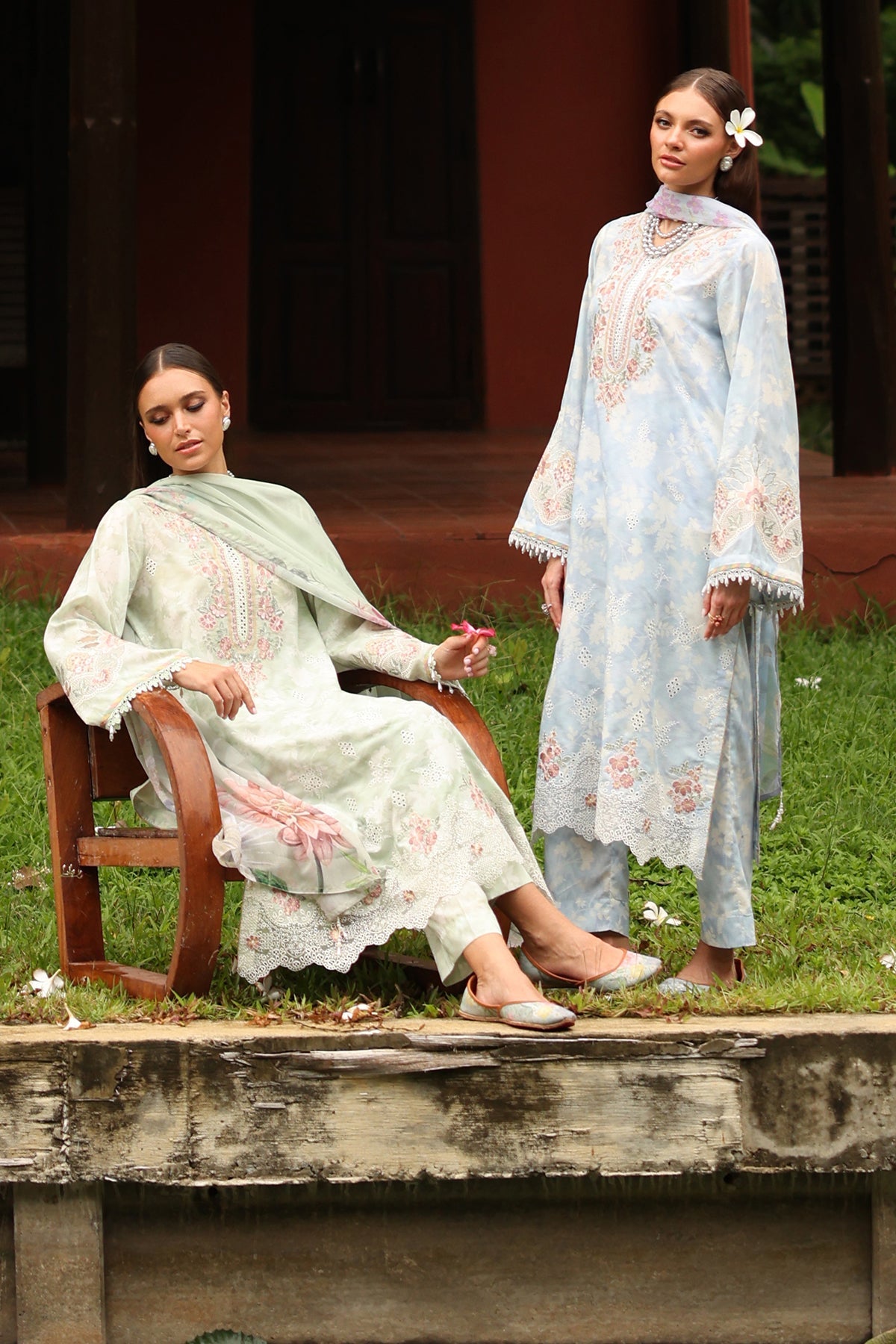 Baroque | Embroidered Lawn | SF-4250