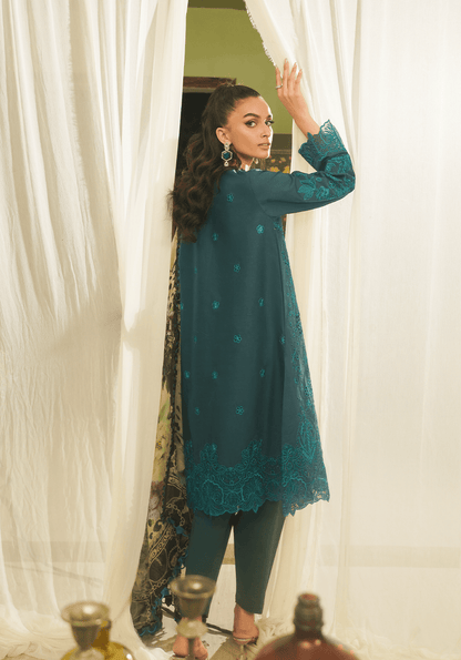 Zarqash | Tresor Luxury Lawn 24 | ZQT 0011 DINA