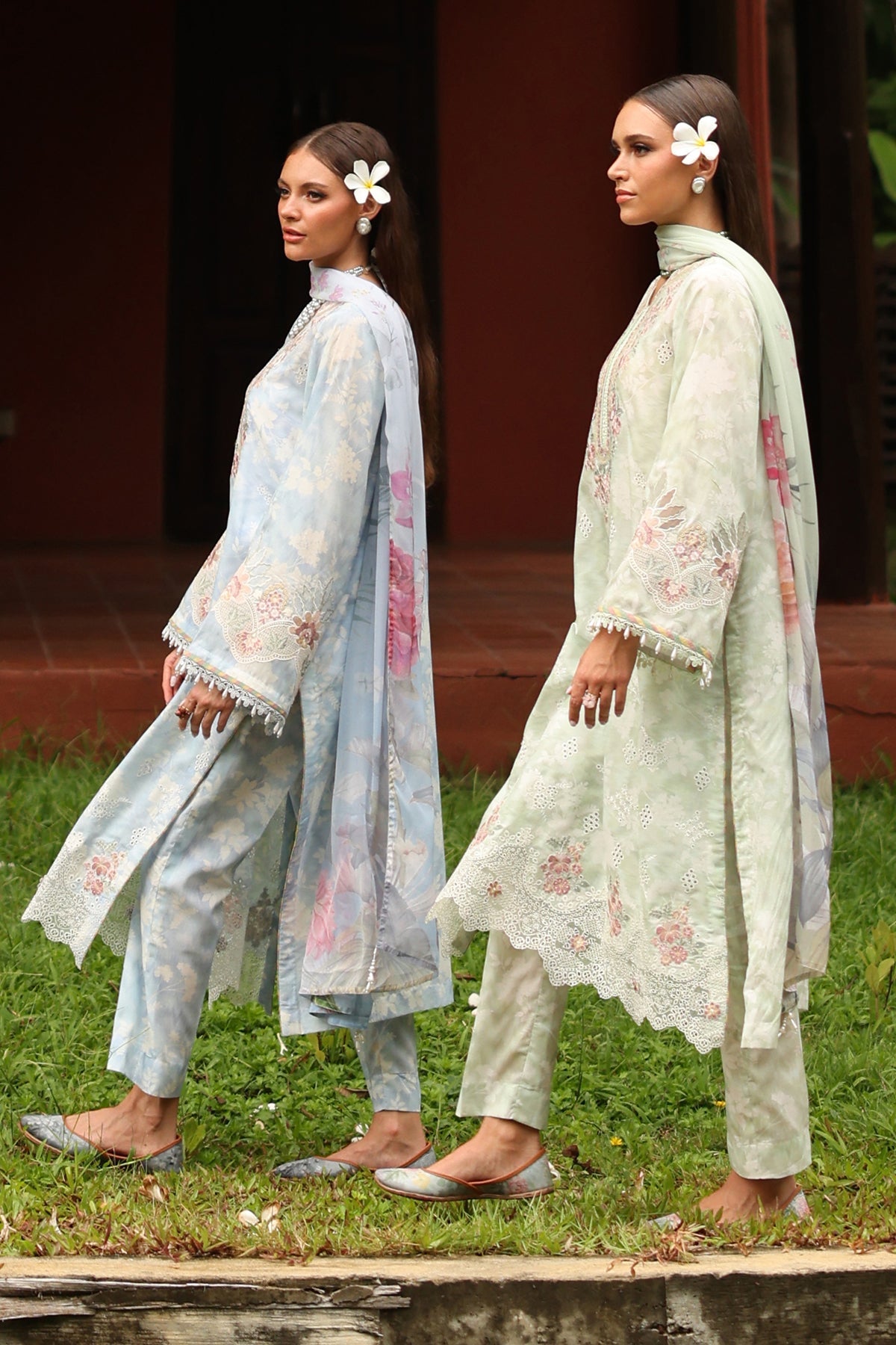 Baroque | Embroidered Lawn | SF-4249