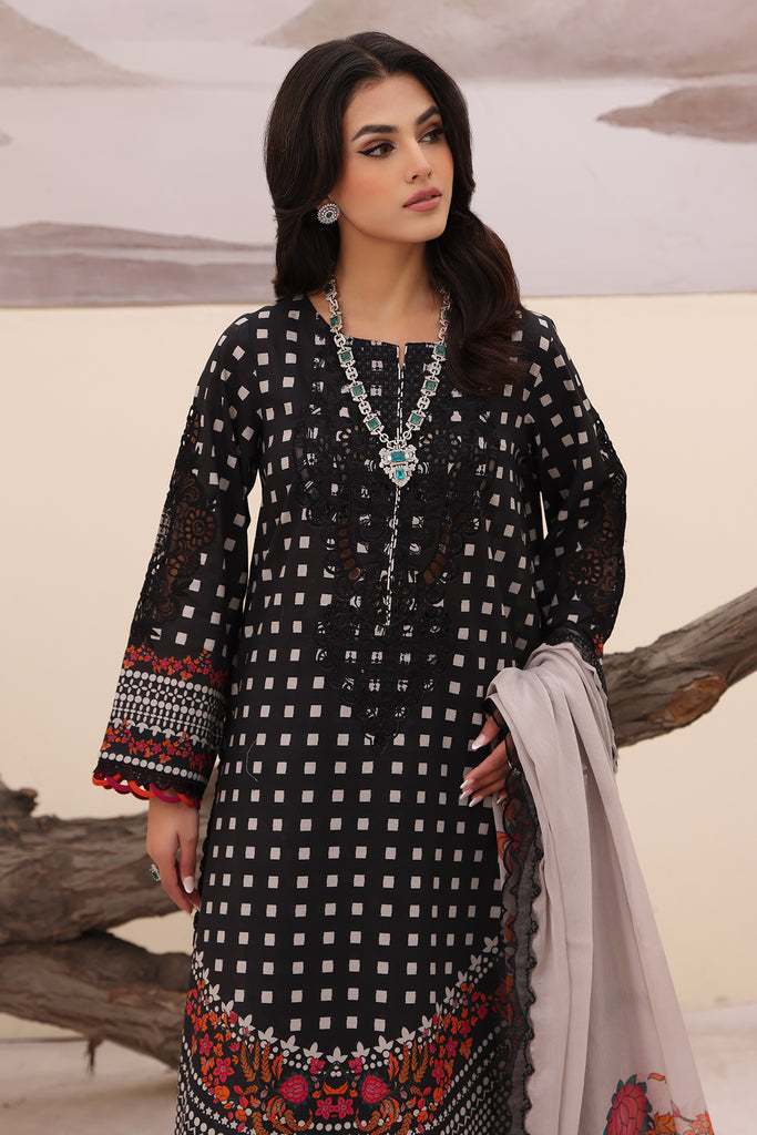 Charizma | Naranji Embroidered Lawn 24 | CN4-009 - House of Zarish