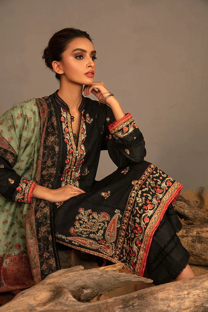 Sobia Nazir | Autumn Winter 23 | 2A - House Of Anaya