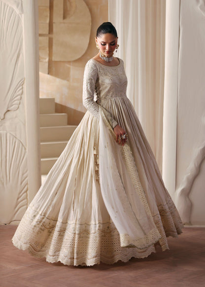 Kanwal Malik | Rea Luxury Pret'26 | Nira