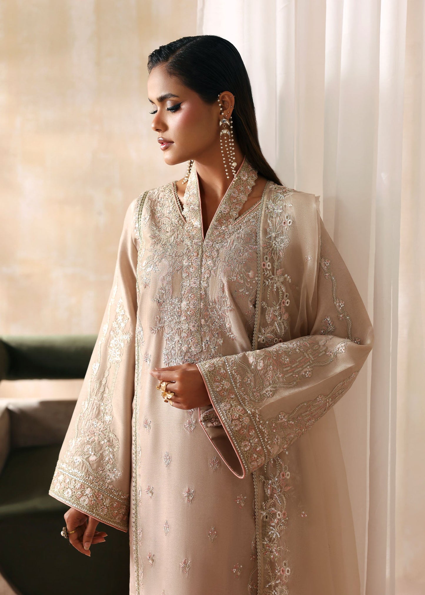 Kanwal Malik | Rea Luxury Pret'26 | Hooria