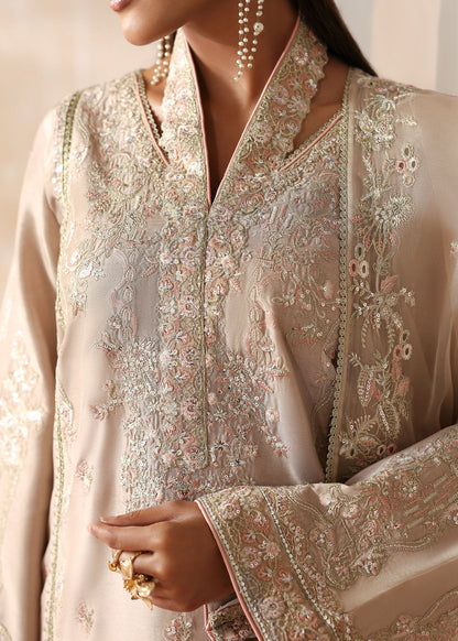 Kanwal Malik | Rea Luxury Pret'26 | Hooria