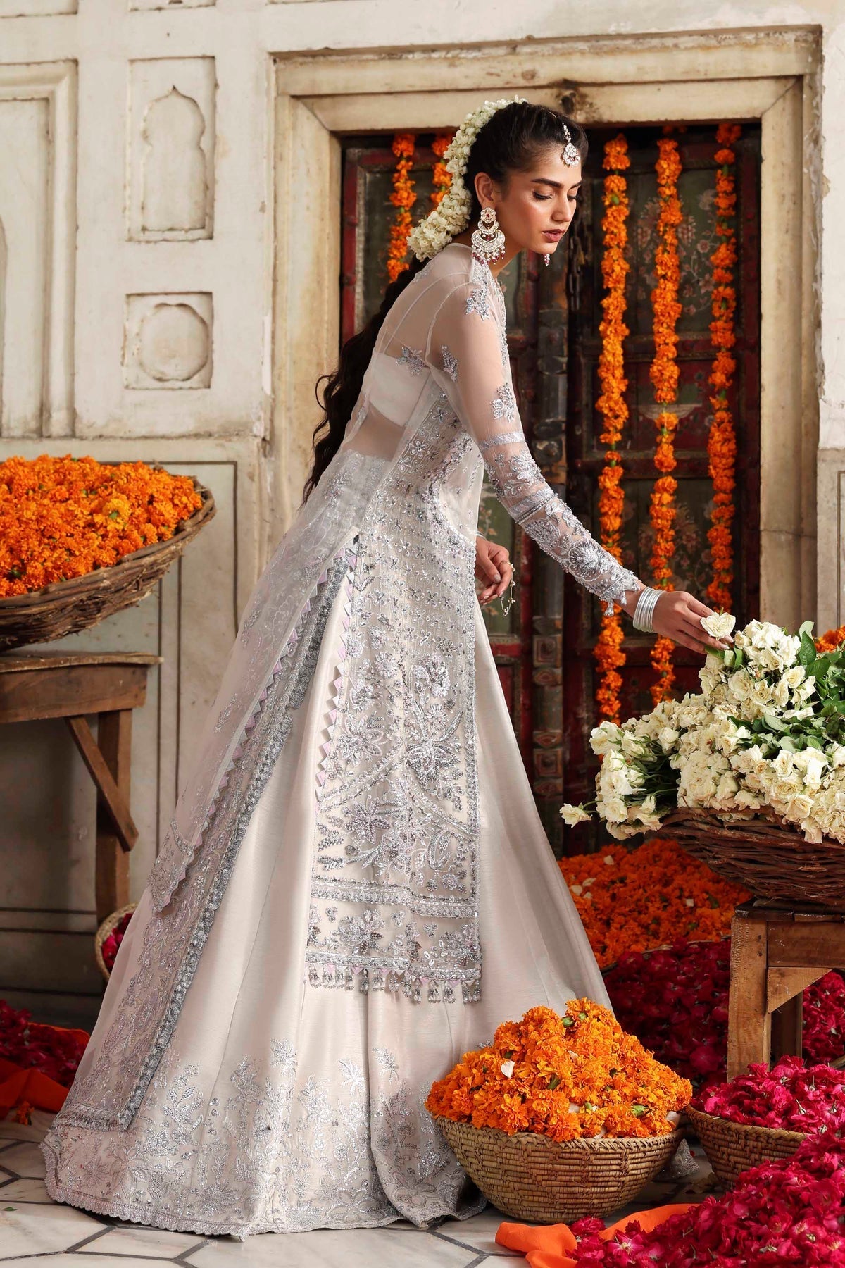 Akbar Aslam | Rang Mahal Formals | Safina