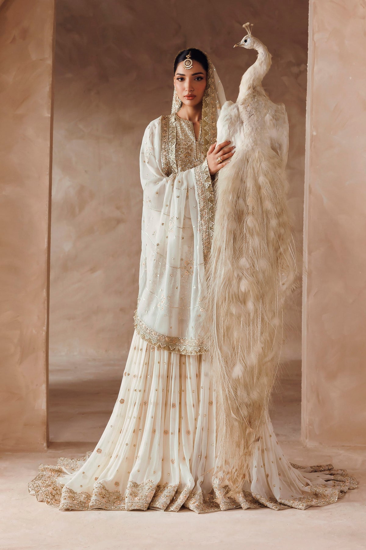 Akbar Aslam | Riwayaat Bridal Edit '26 | Zarifa - 5051
