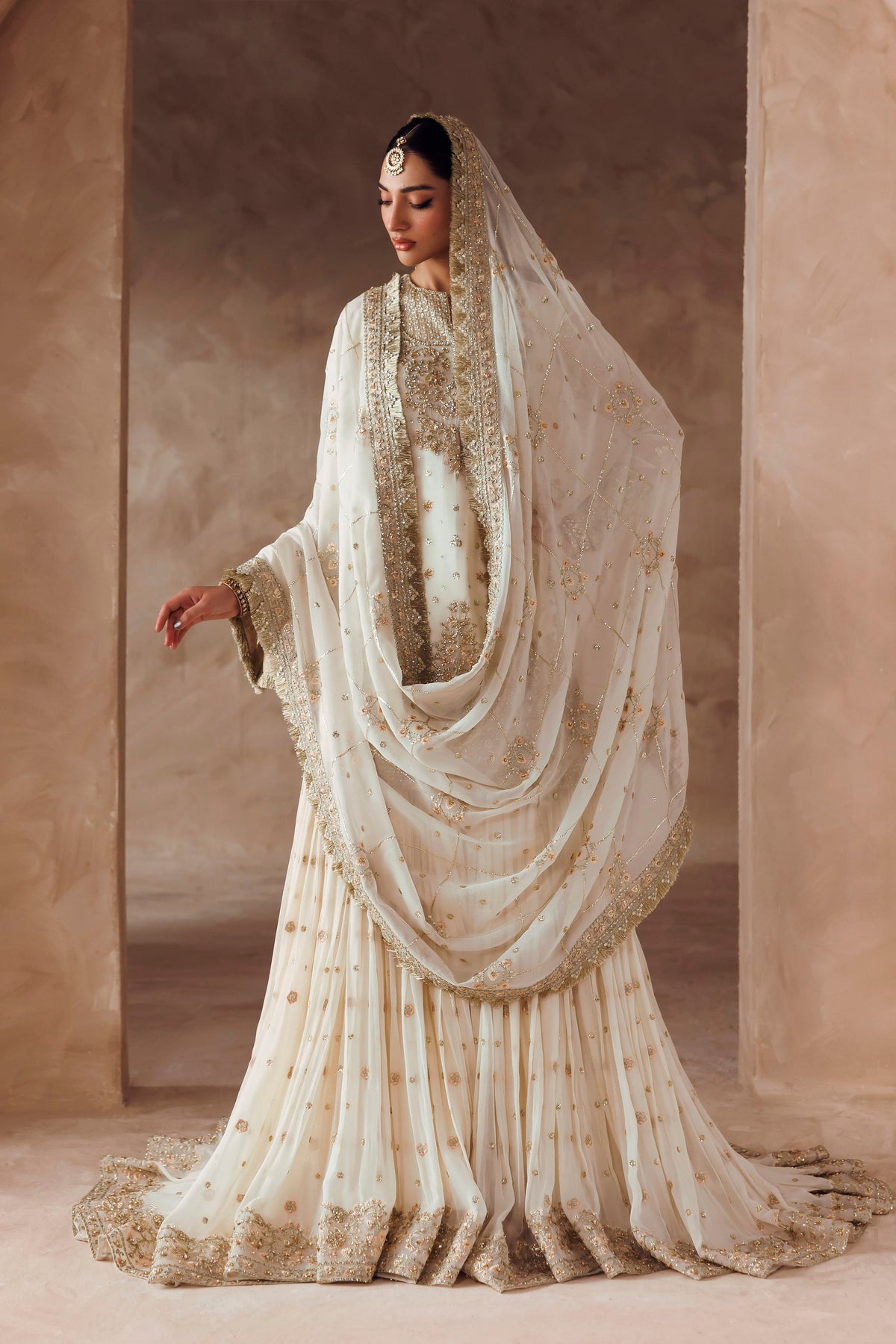 Akbar Aslam | Riwayaat Bridal Edit '26 | Zarifa - 5051