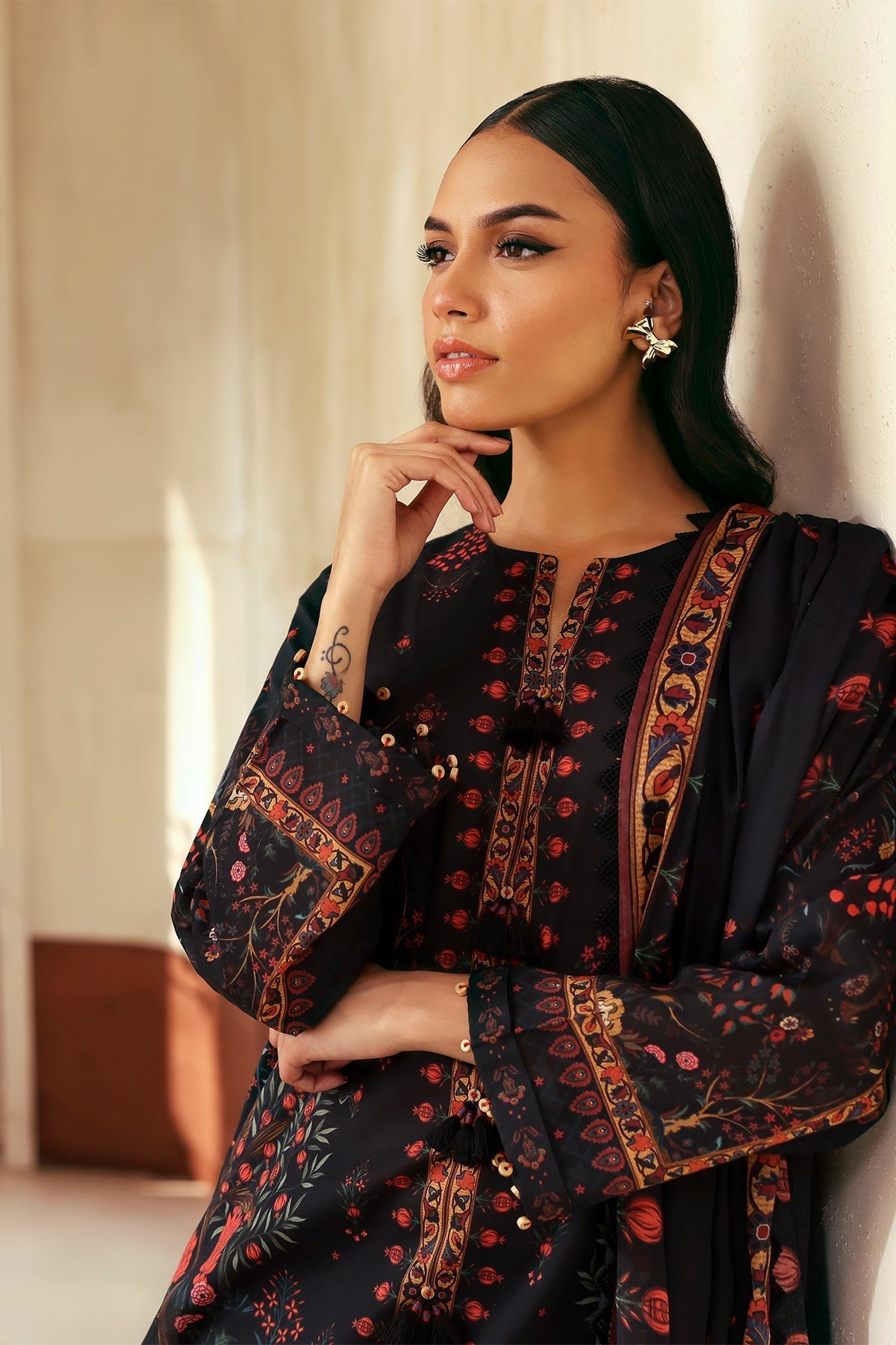 Sahar | Selene 25 | Royal Noir - House Of Anaya