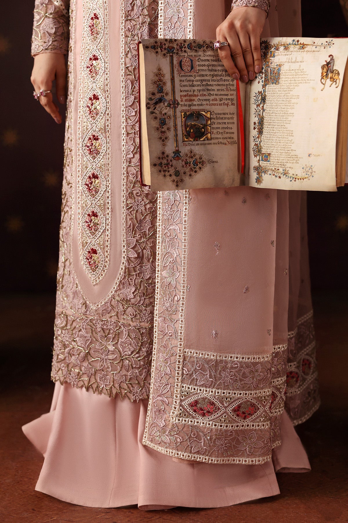 Afrozeh | La Fuchsia '26 | Hermit - Image 4