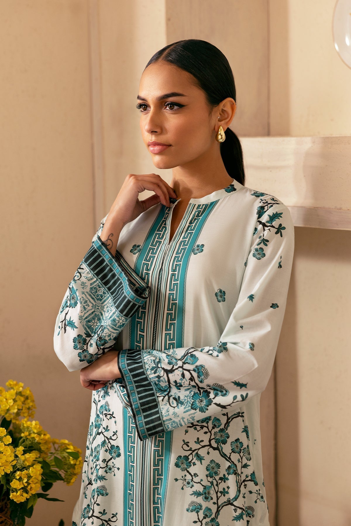 Sahar | Selene 25 | Fleur Royale - House Of Anaya