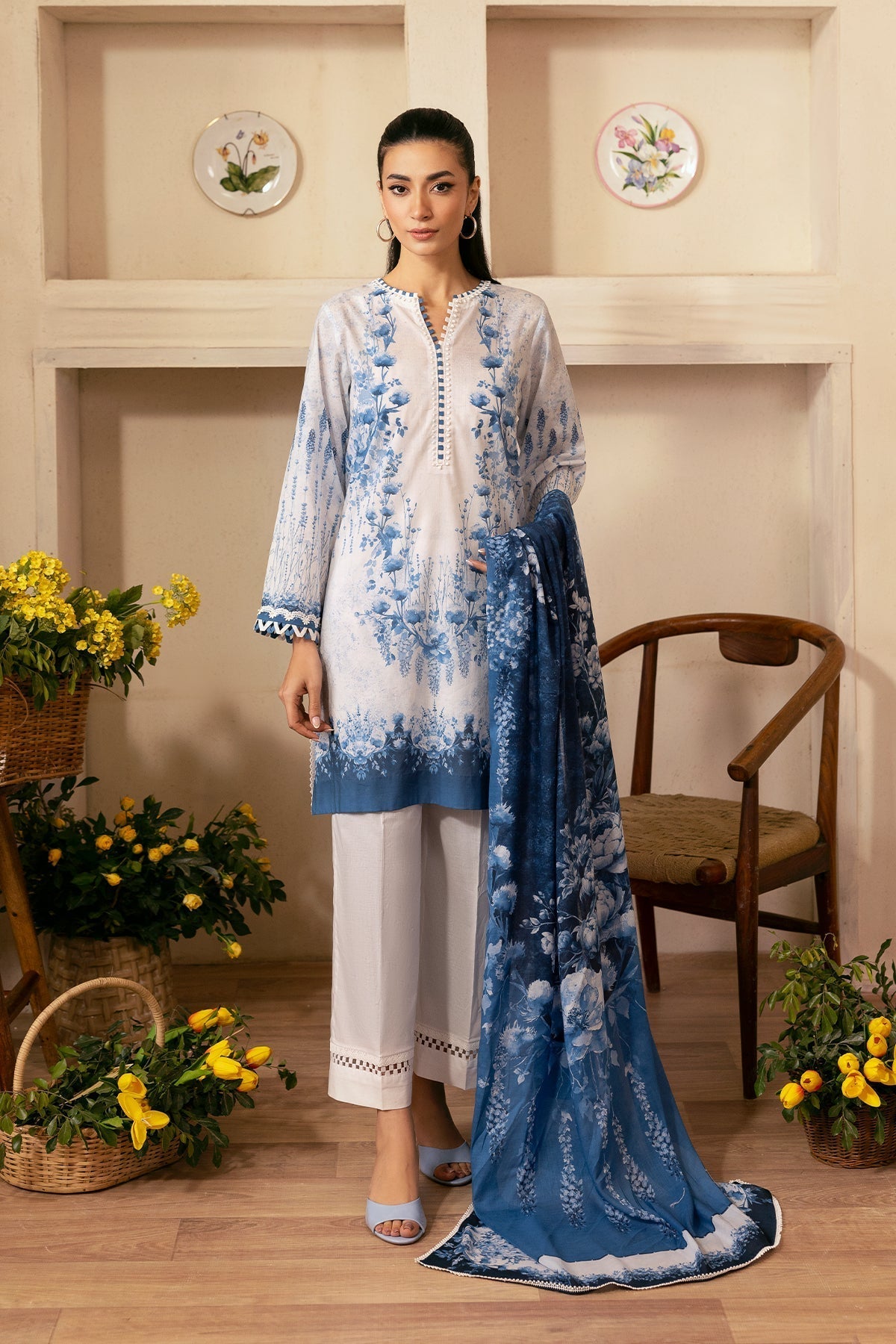 Sahar | Selene 25 | Sapphire Petal - House Of Anaya