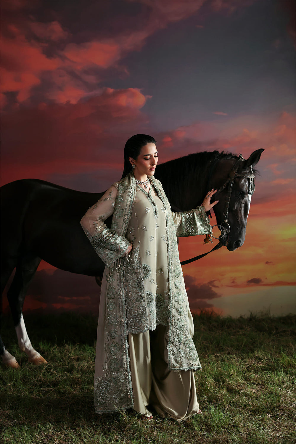 Zarposh | Moonlit Muse | Nerine