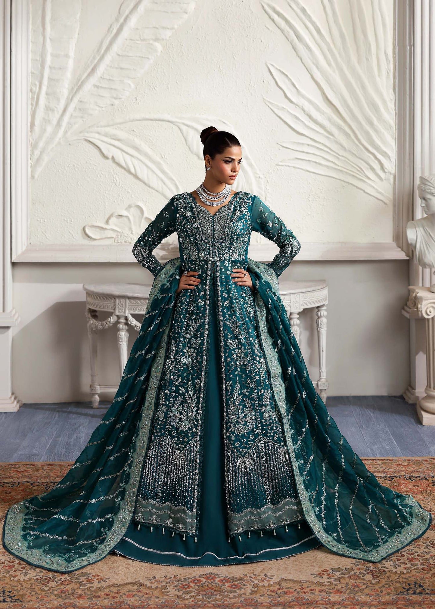 Dastoor | Serene Festive 25 | Eclat