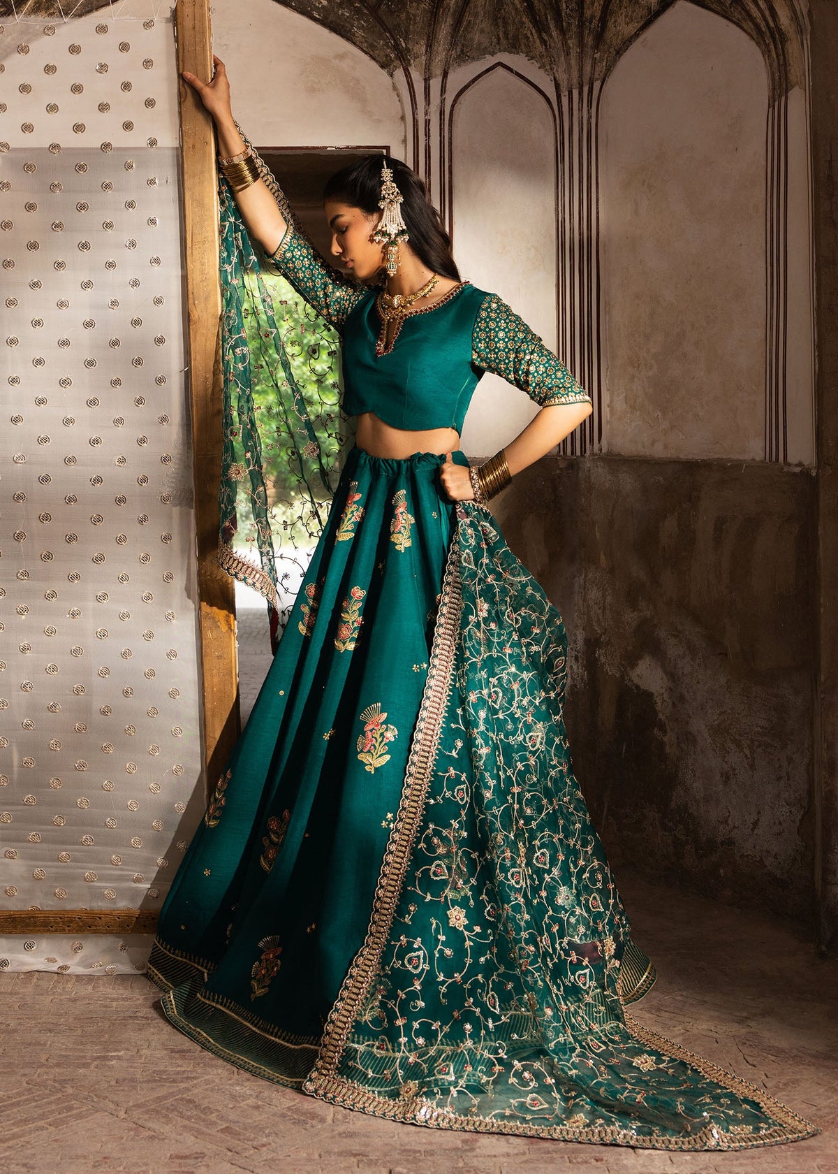 Sadaf Fawad Khan | Zeenat Formals-26 | Raha